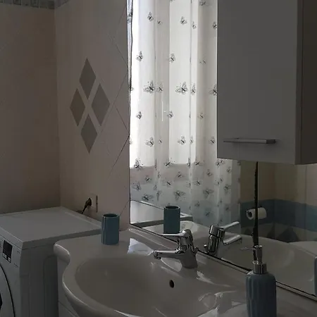 Casa Vacanze La Maddalena *